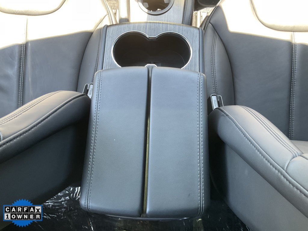 2015 Tesla Model S P85D photo 43