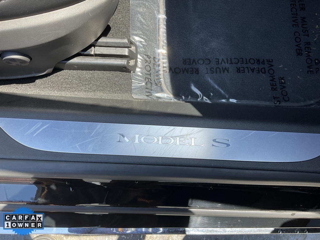 2015 Tesla Model S P85D photo 58