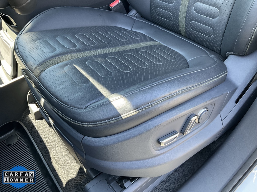 2022 Rivian R1T Launch Edition photo 12