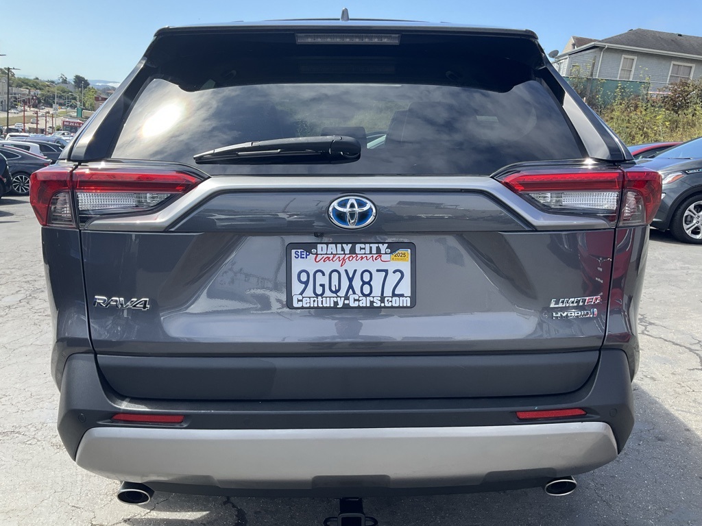 2022 Toyota RAV4 Hybrid Limited photo 2
