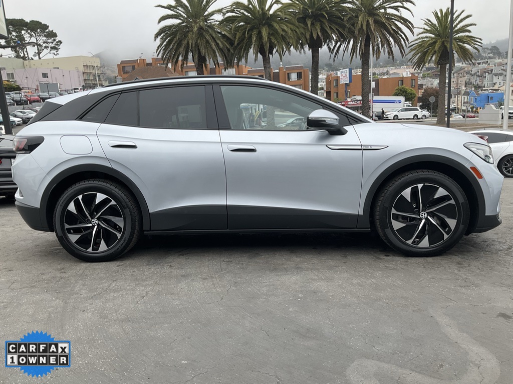 2021 Volkswagen ID.4 Pro S photo 3