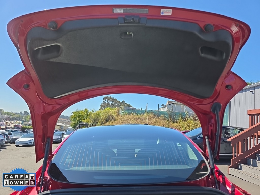 2019 Tesla Model 3 Standard Range Plus photo 9