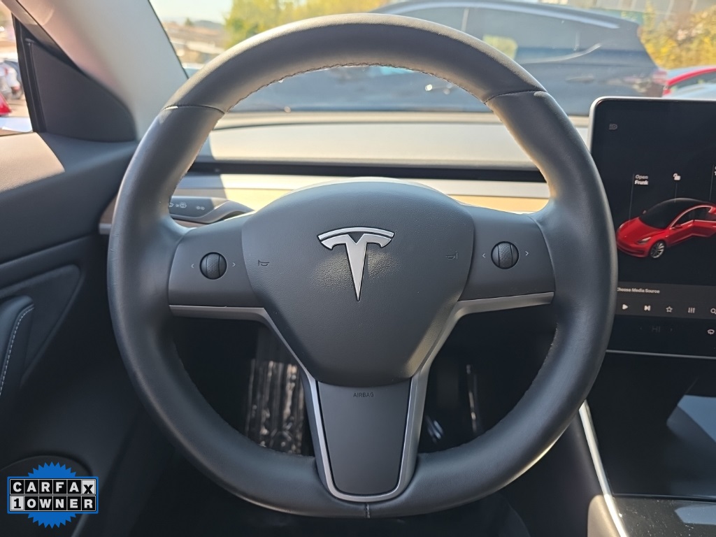 2019 Tesla Model 3 Standard Range Plus photo 29