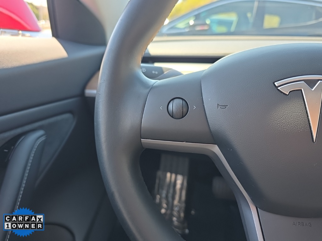 2019 Tesla Model 3 Standard Range Plus photo 30