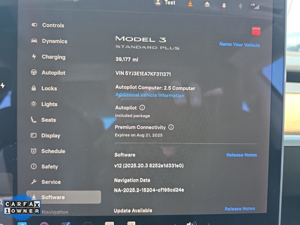 2019 Tesla Model 3 Standard Range Plus photo 33