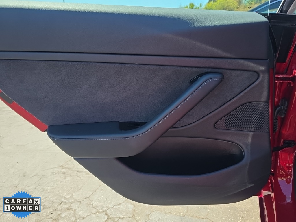 2019 Tesla Model 3 Standard Range Plus photo 40