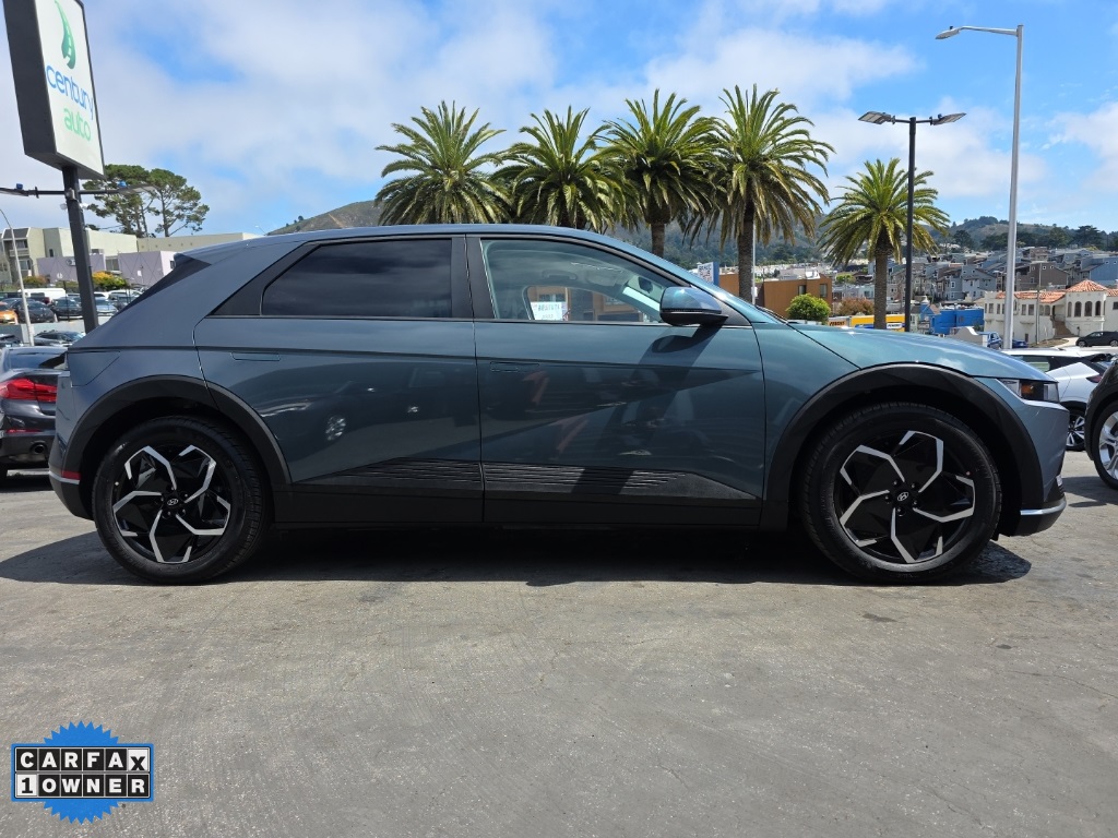 2024 Hyundai Ioniq 5 SE photo 2