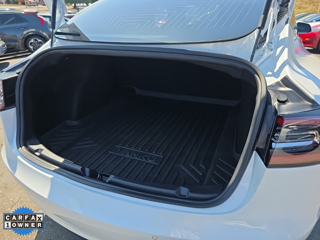 2019 Tesla Model 3 Standard Range Plus photo 8
