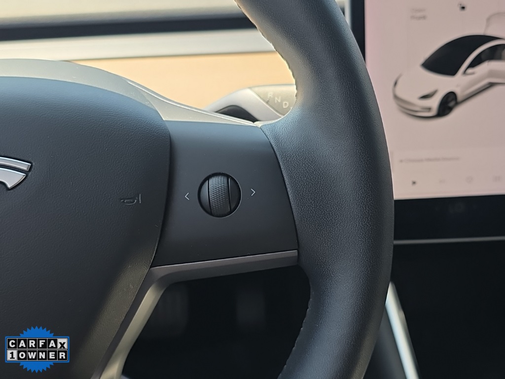 2019 Tesla Model 3 Standard Range Plus photo 26