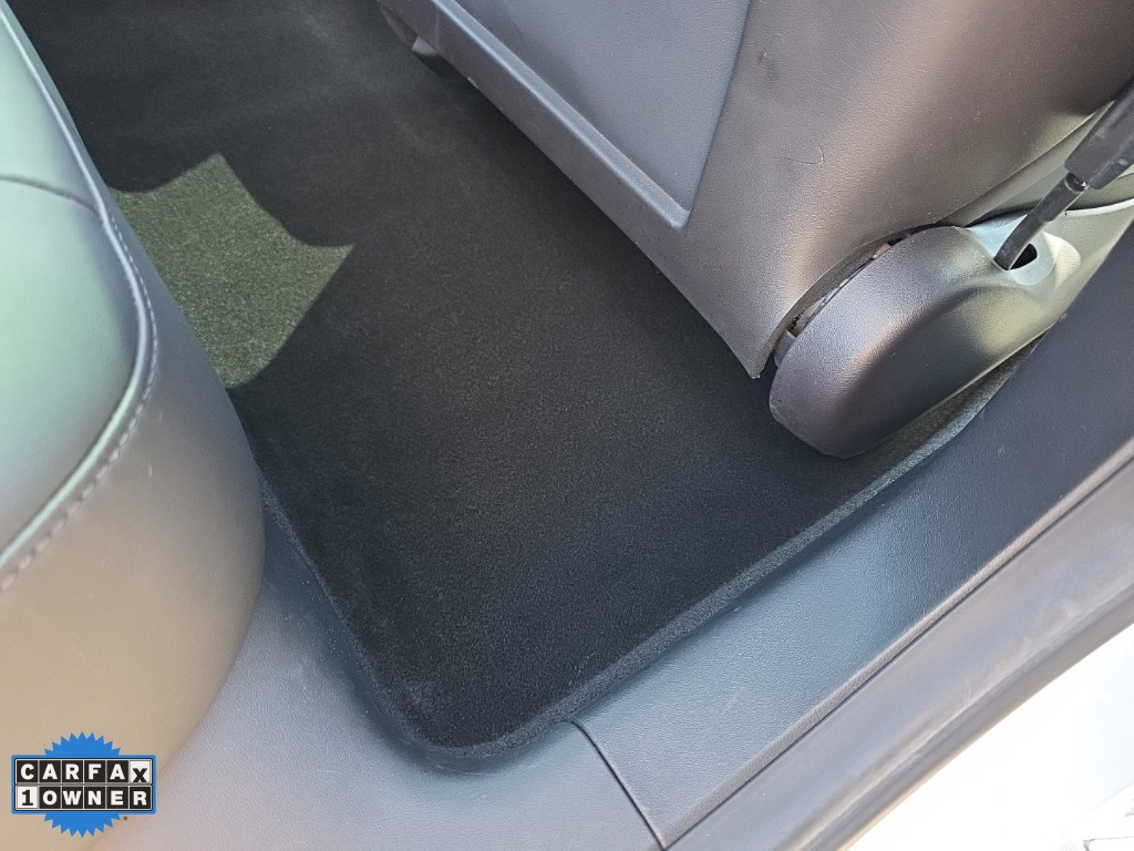 2019 Tesla Model 3 Standard Range Plus photo 33