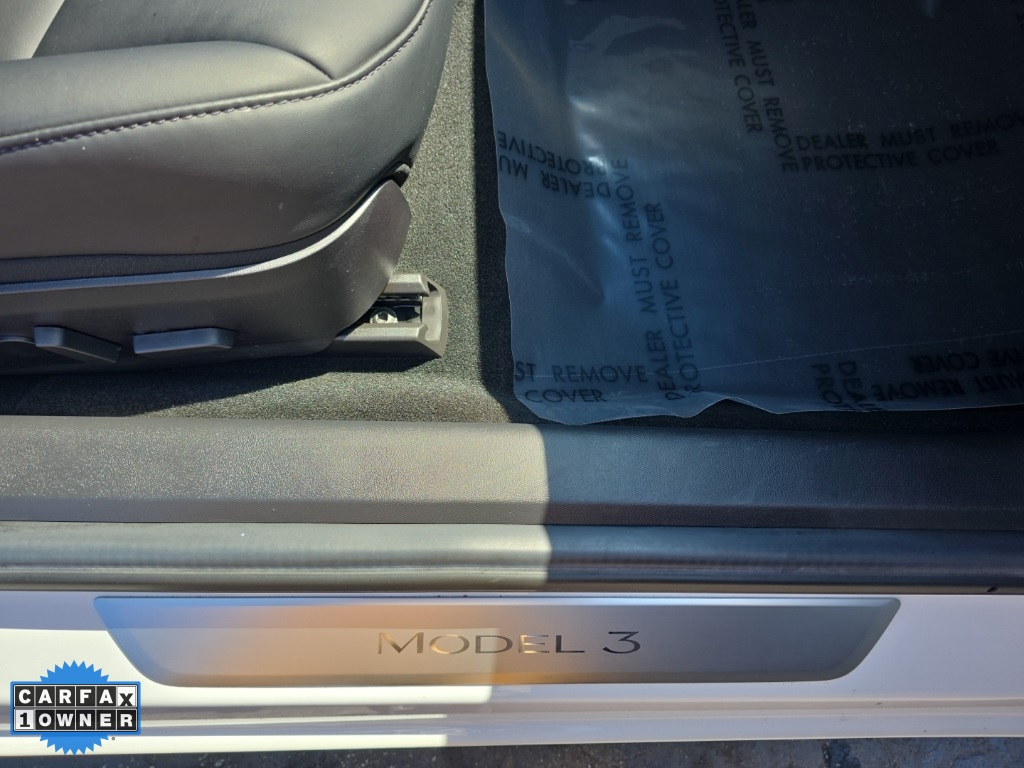 2019 Tesla Model 3 Standard Range Plus photo 43