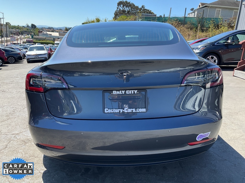 2018 Tesla Model 3 Mid Range photo 4