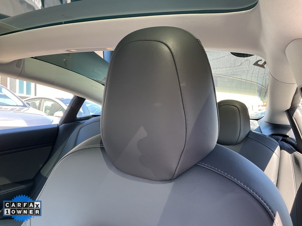 2018 Tesla Model 3 Mid Range photo 16