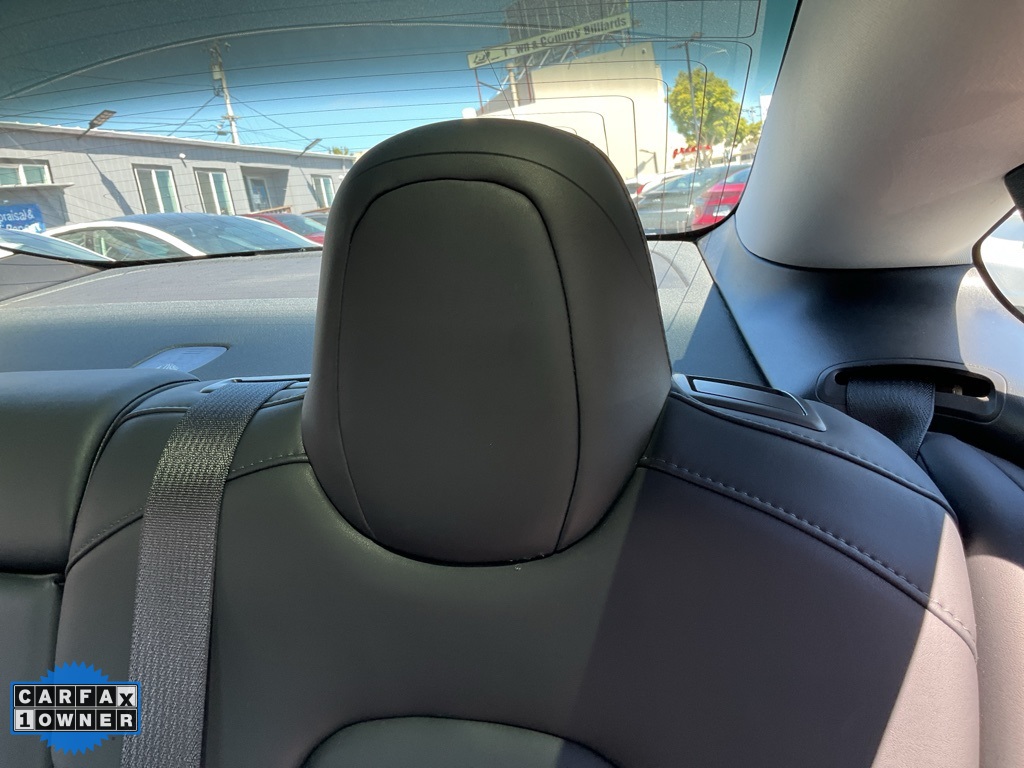 2018 Tesla Model 3 Mid Range photo 25