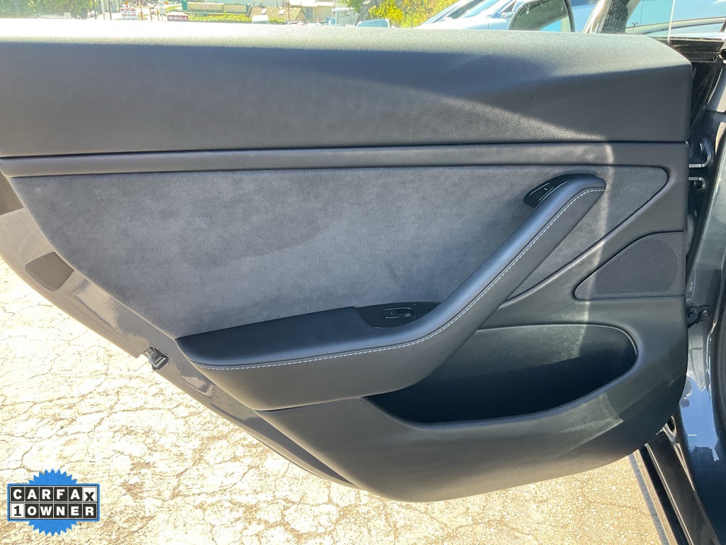 2018 Tesla Model 3 Mid Range photo 26