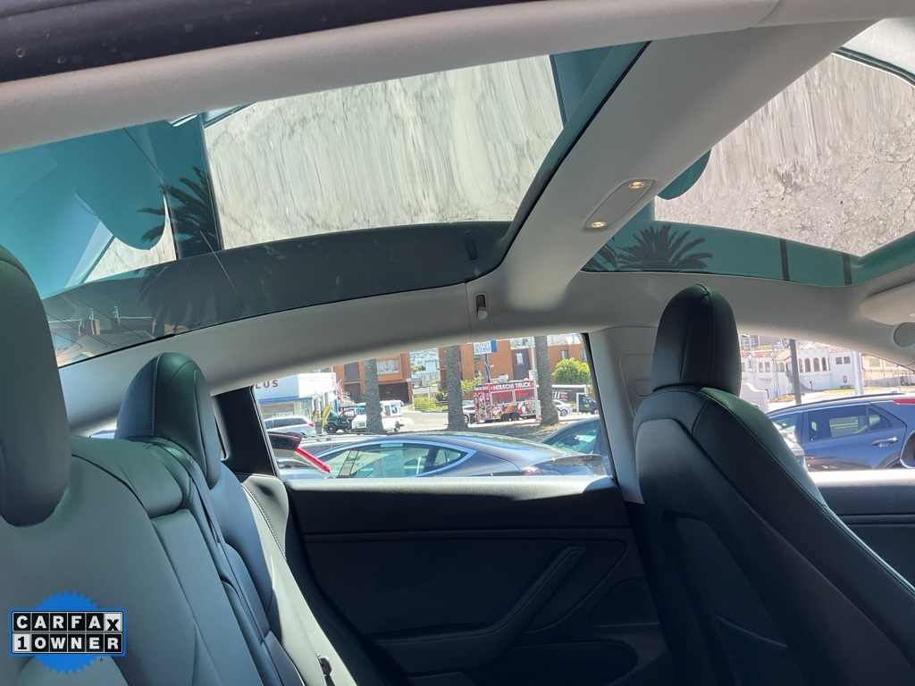 2018 Tesla Model 3 Mid Range photo 43