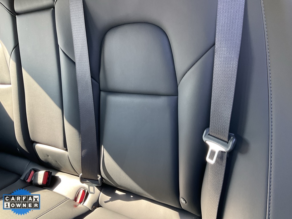 2018 Tesla Model 3 Performance photo 24