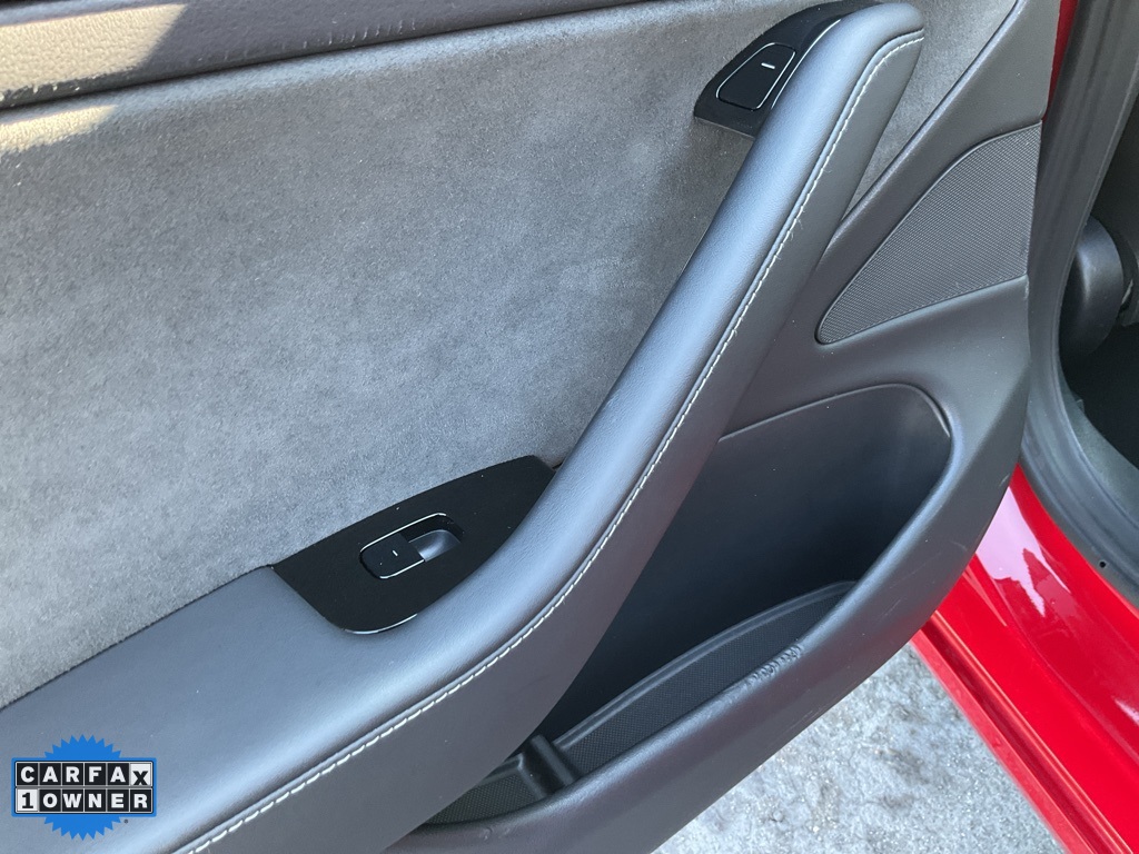 2018 Tesla Model 3 Performance photo 26