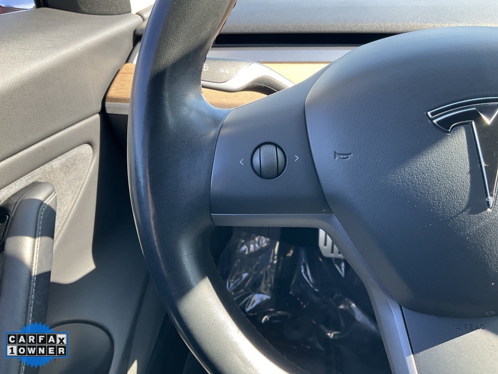 2018 Tesla Model 3 Performance photo 32