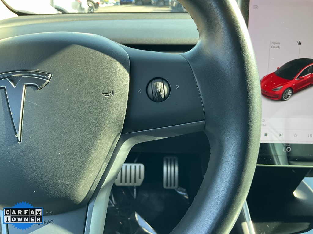 2018 Tesla Model 3 Performance photo 34