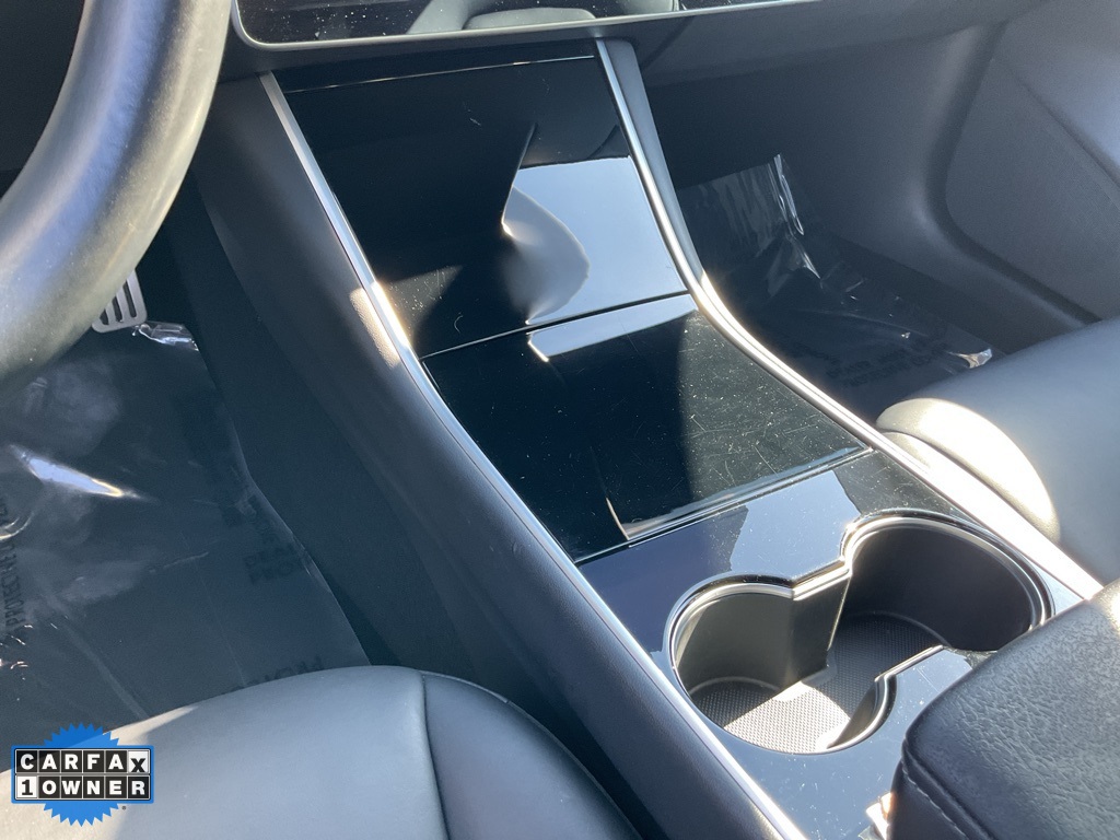 2018 Tesla Model 3 Performance photo 37