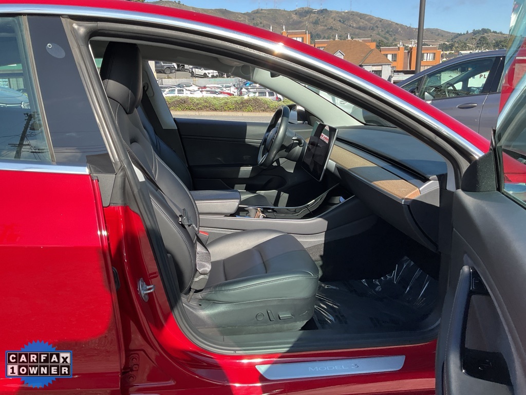 2018 Tesla Model 3 Performance photo 47
