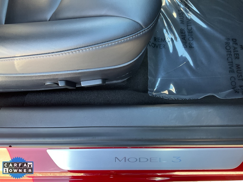 2018 Tesla Model 3 Performance photo 48