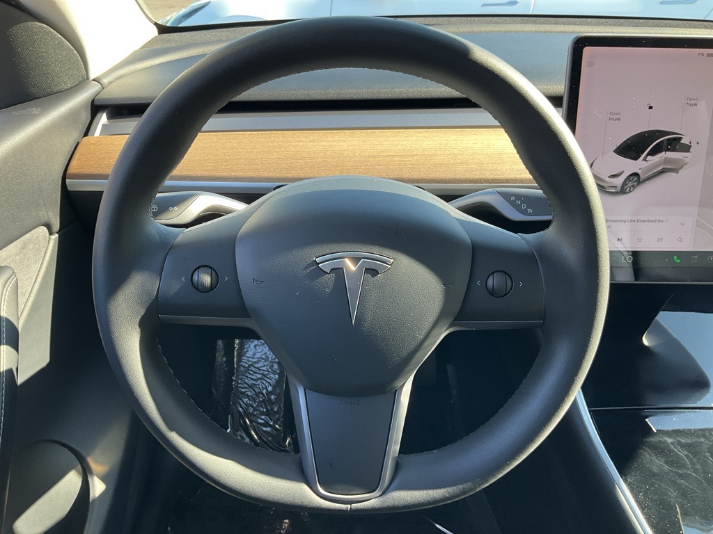 2020 Tesla Model Y Long Range photo 27