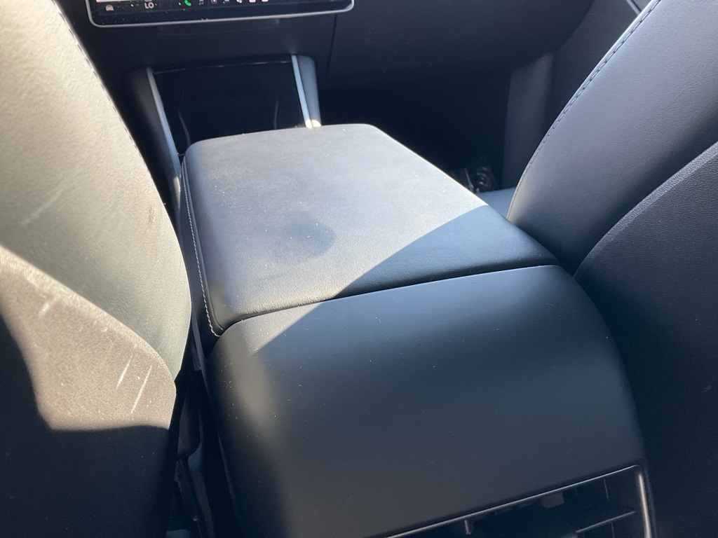 2020 Tesla Model Y Long Range photo 35