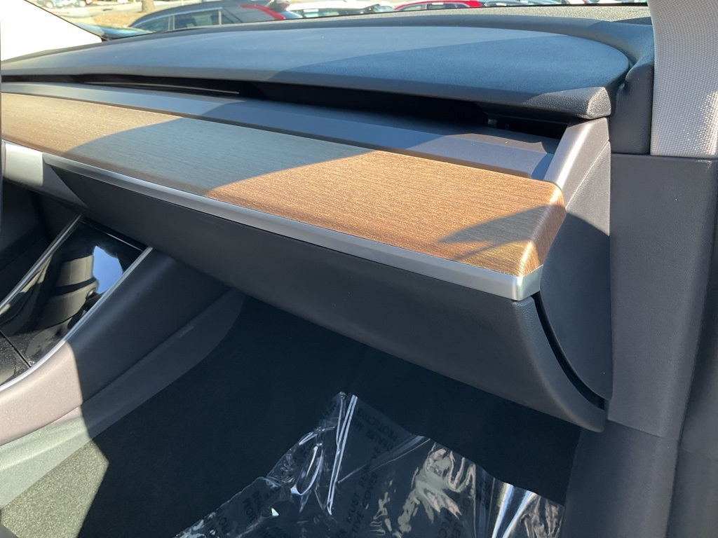 2020 Tesla Model Y Long Range photo 50