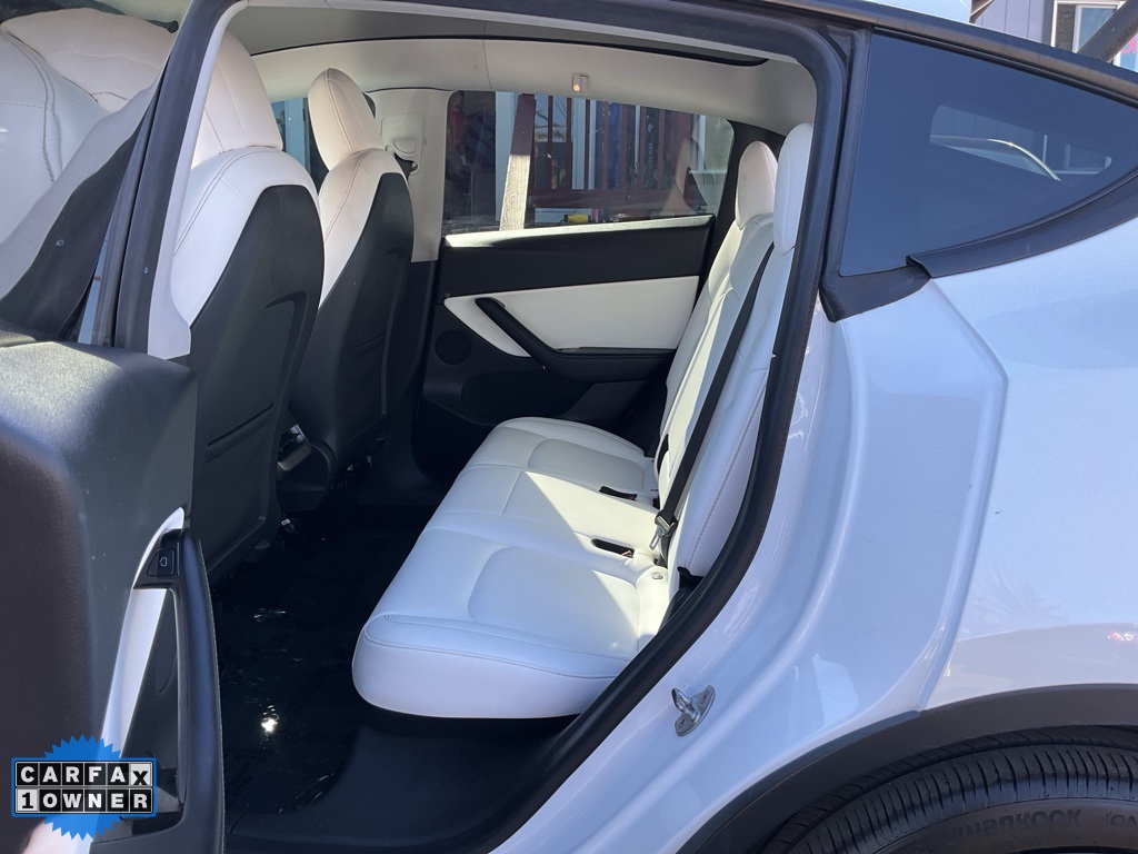 2021 Tesla Model Y Long Range photo 7