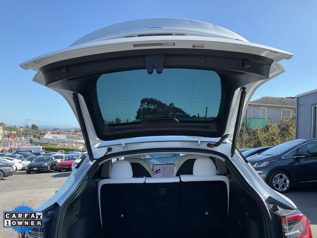 2021 Tesla Model Y Long Range photo 9
