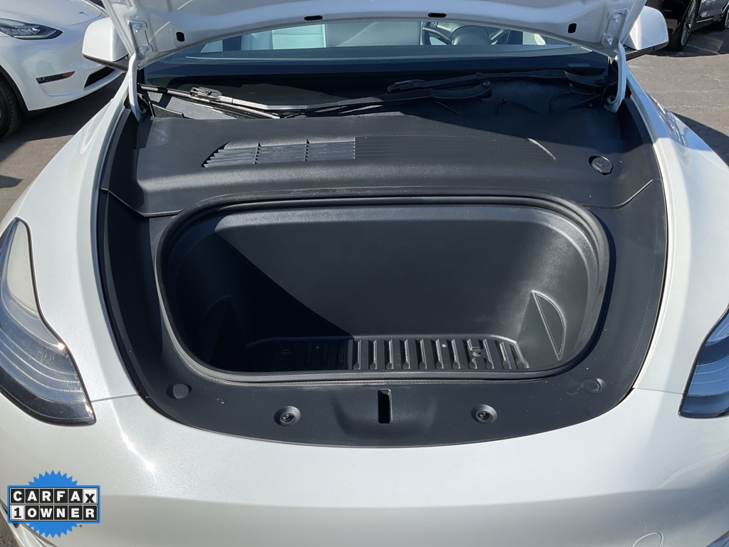 2021 Tesla Model Y Long Range photo 11