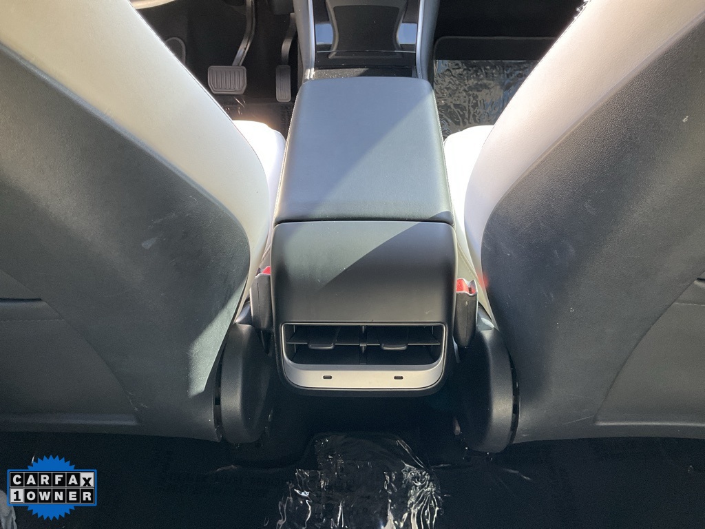 2021 Tesla Model Y Long Range photo 29