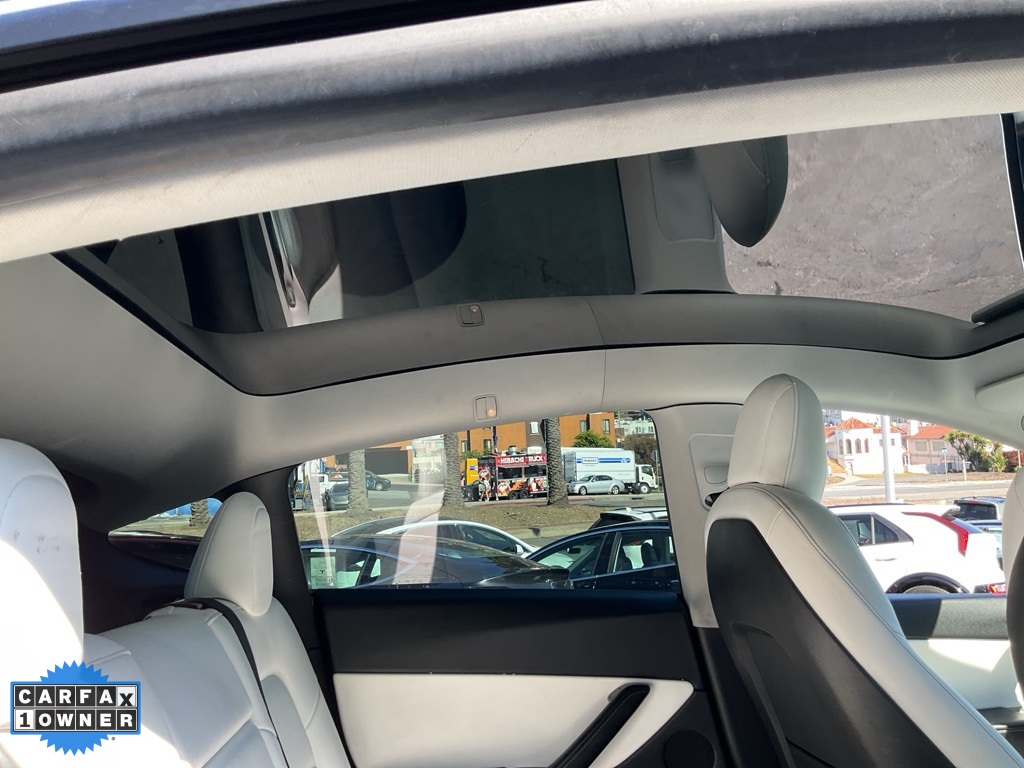 2021 Tesla Model Y Long Range photo 43