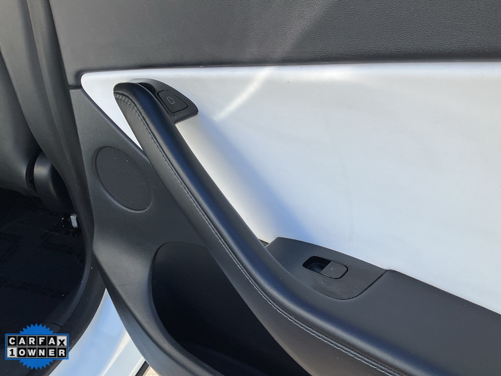 2021 Tesla Model Y Long Range photo 50