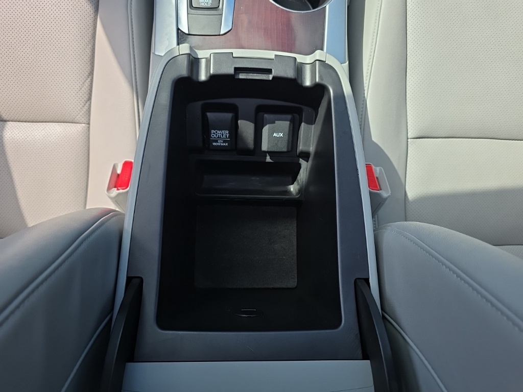2015 Acura TLX Technology photo 34
