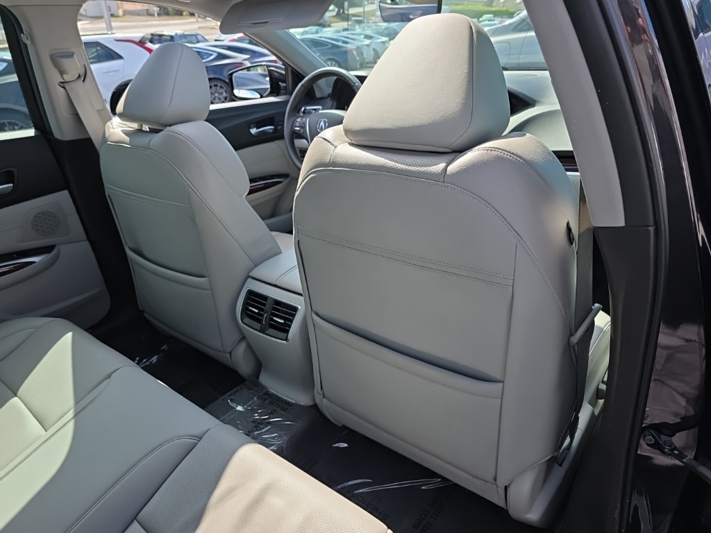 2015 Acura TLX Technology photo 45
