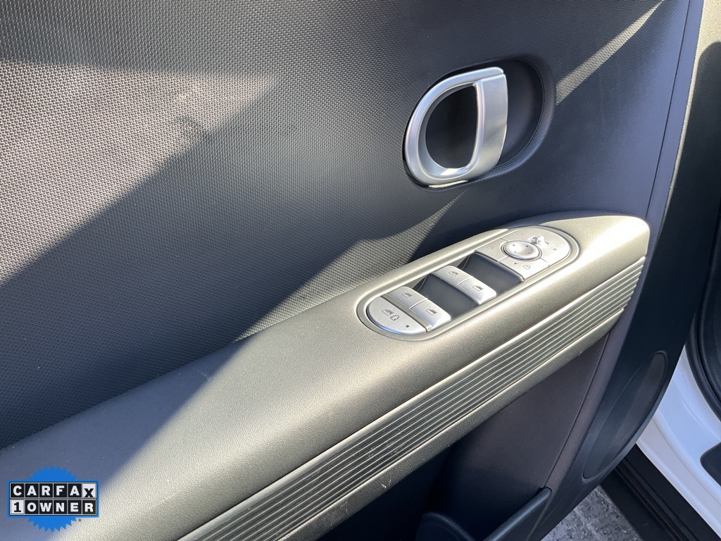 2022 Hyundai Ioniq 5 SE photo 18