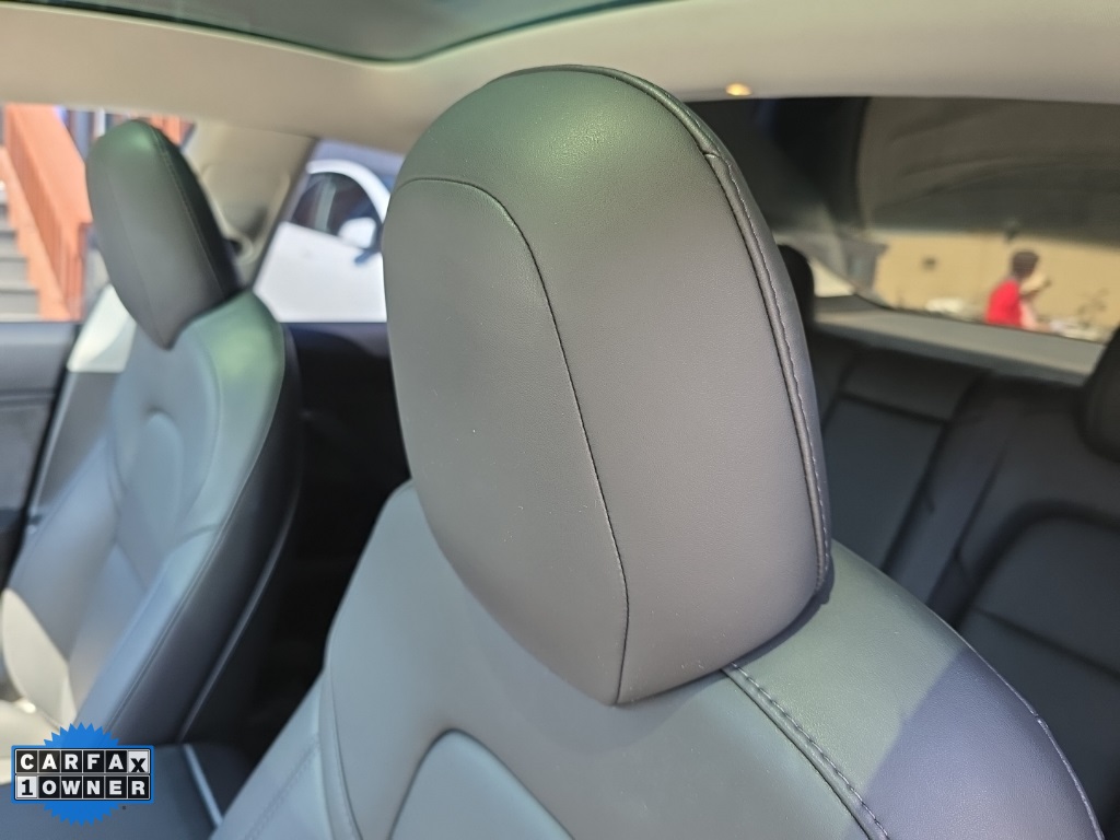 2019 Tesla Model 3 Standard Range Plus photo 15