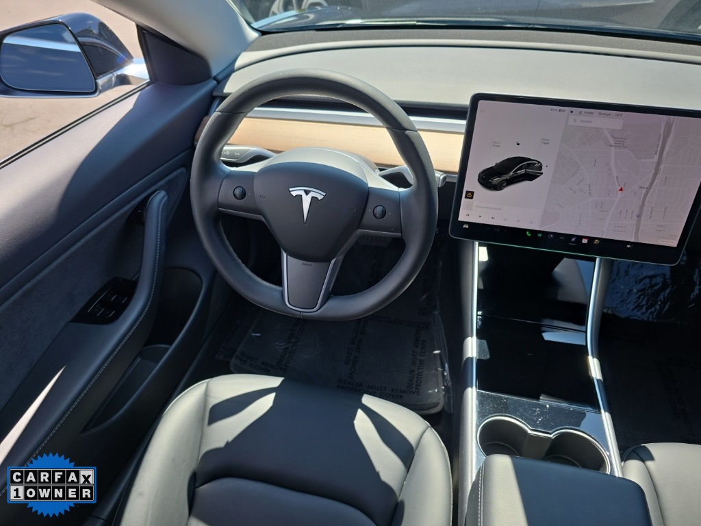 2019 Tesla Model 3 Standard Range Plus photo 27