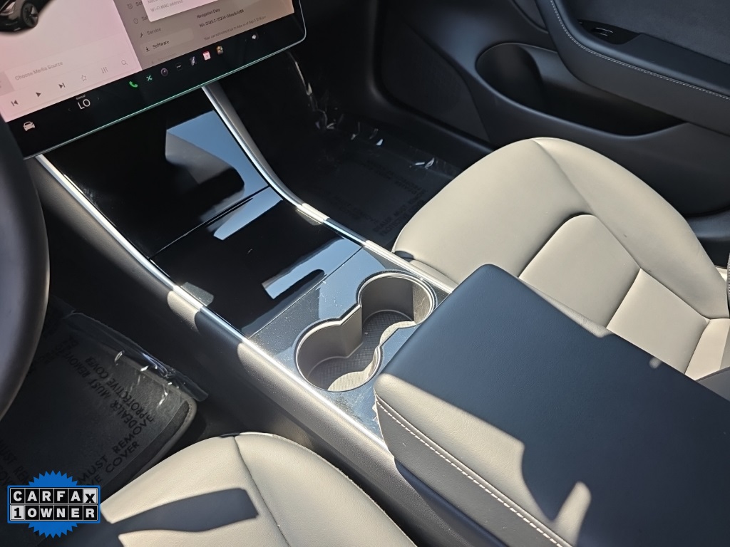 2019 Tesla Model 3 Standard Range Plus photo 32