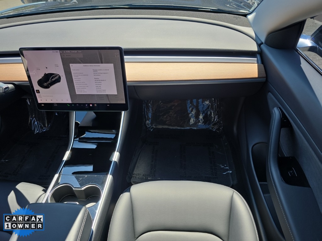 2019 Tesla Model 3 Standard Range Plus photo 46