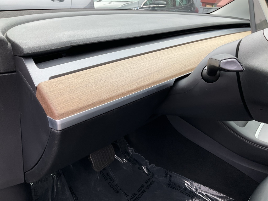 2021 Tesla Model 3 Standard Range Plus photo 13
