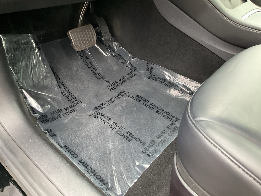 2021 Tesla Model 3 Standard Range Plus photo 14