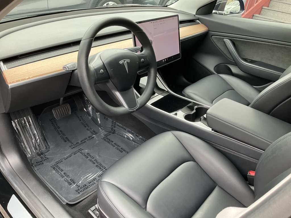 2018 Tesla Model 3 Long Range photo 6