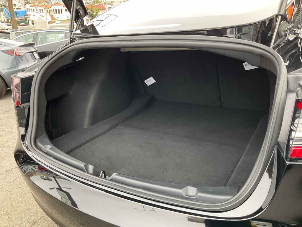 2018 Tesla Model 3 Long Range photo 8