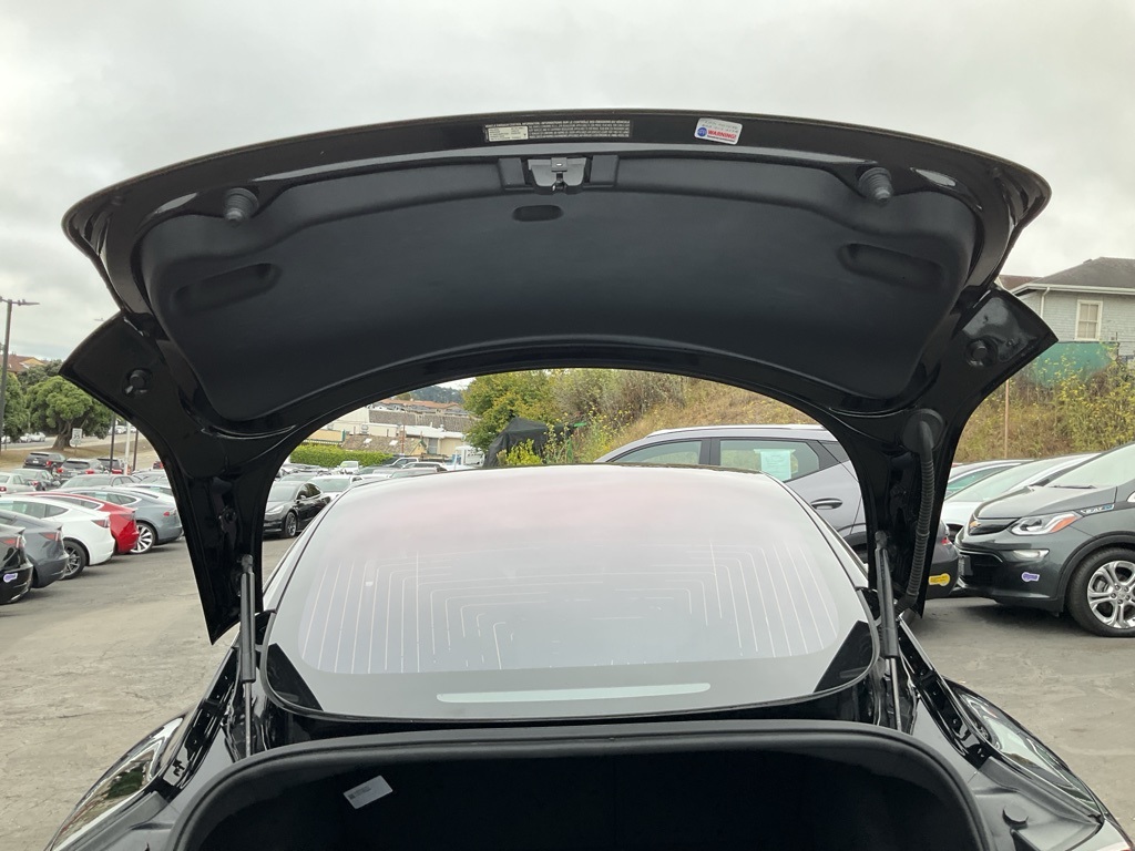 2018 Tesla Model 3 Long Range photo 9