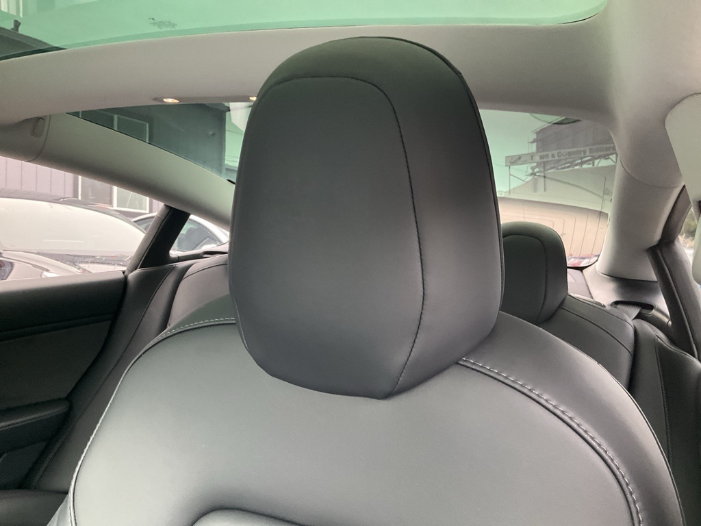 2018 Tesla Model 3 Long Range photo 16