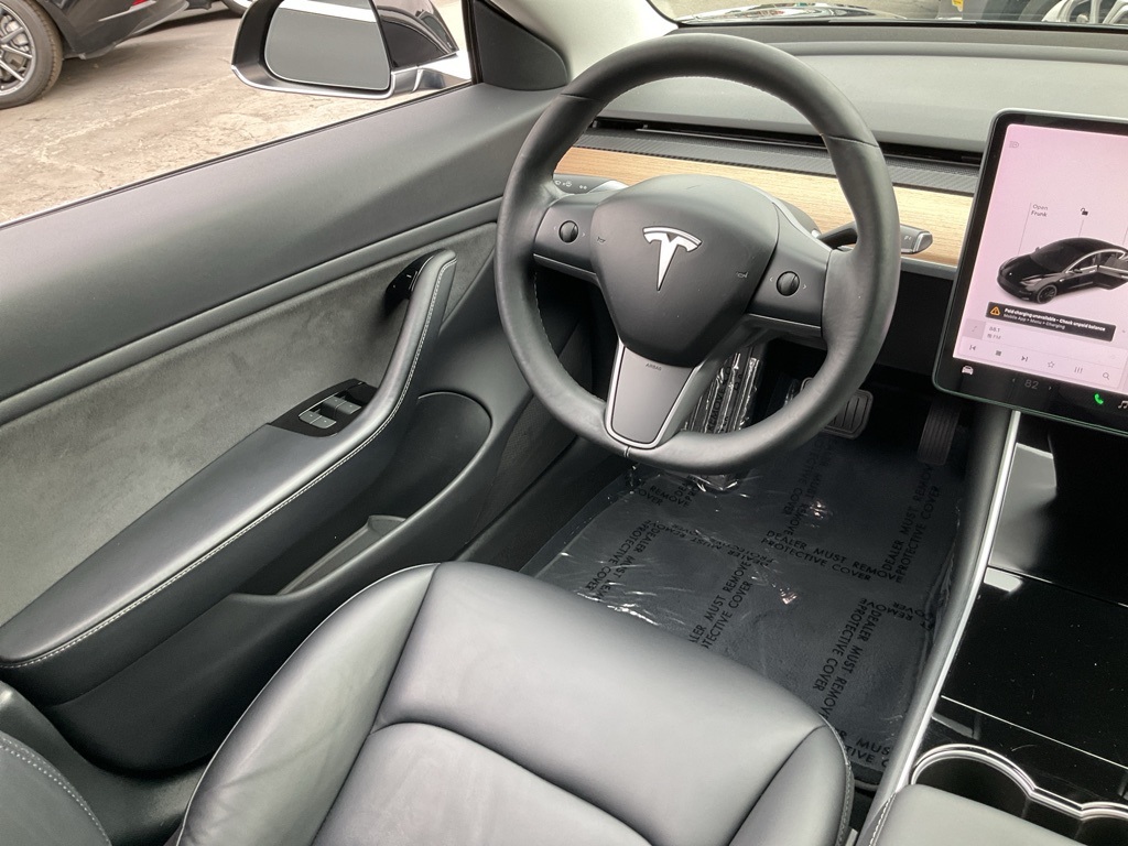 2018 Tesla Model 3 Long Range photo 30